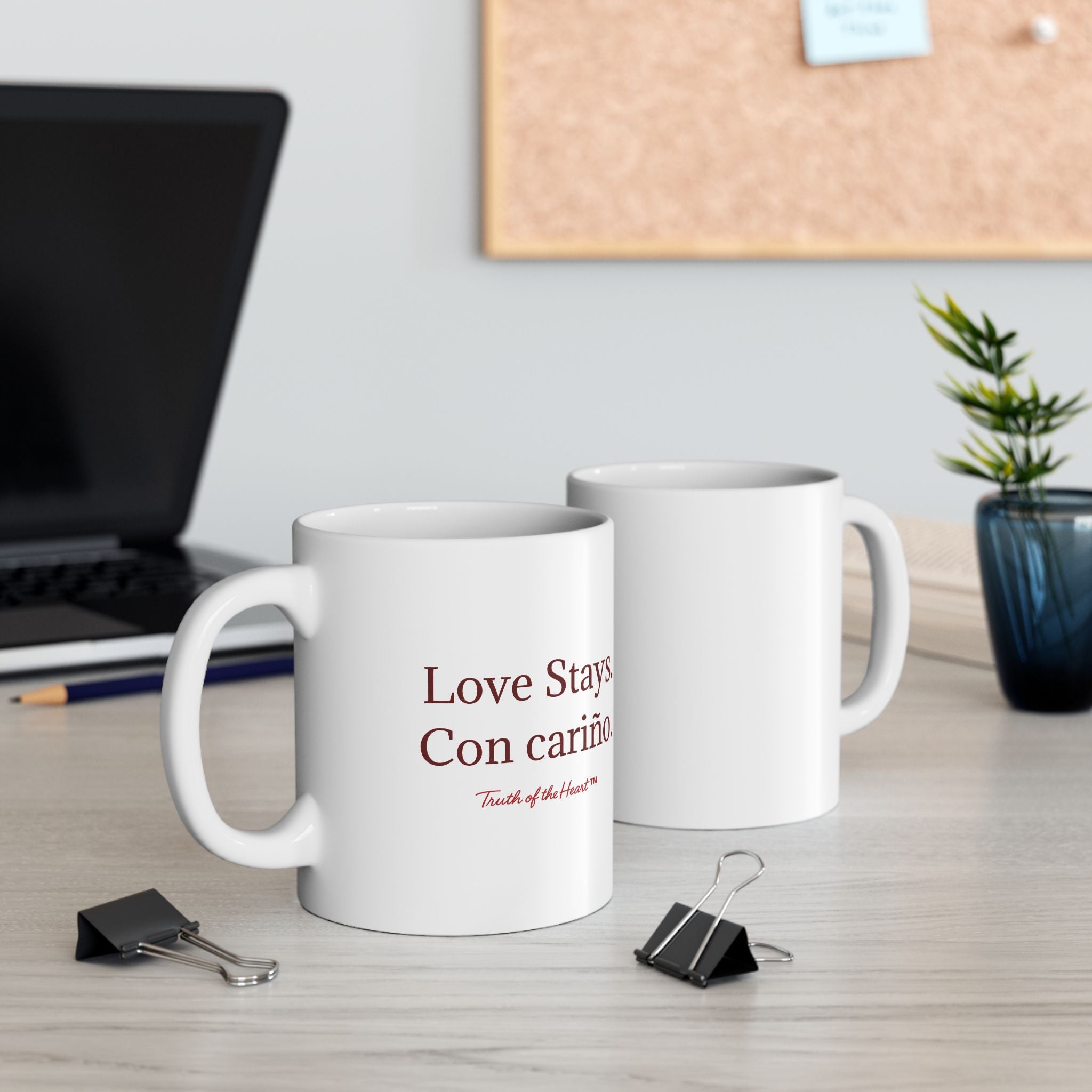 Mug - 'Love Conquers All' (Spanish)